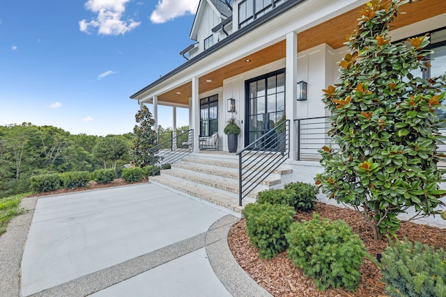 property entrance with a porch