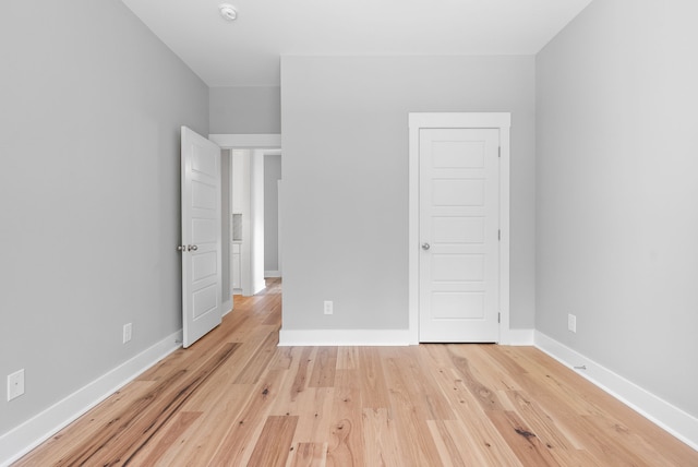 unfurnished bedroom with light hardwood / wood-style flooring