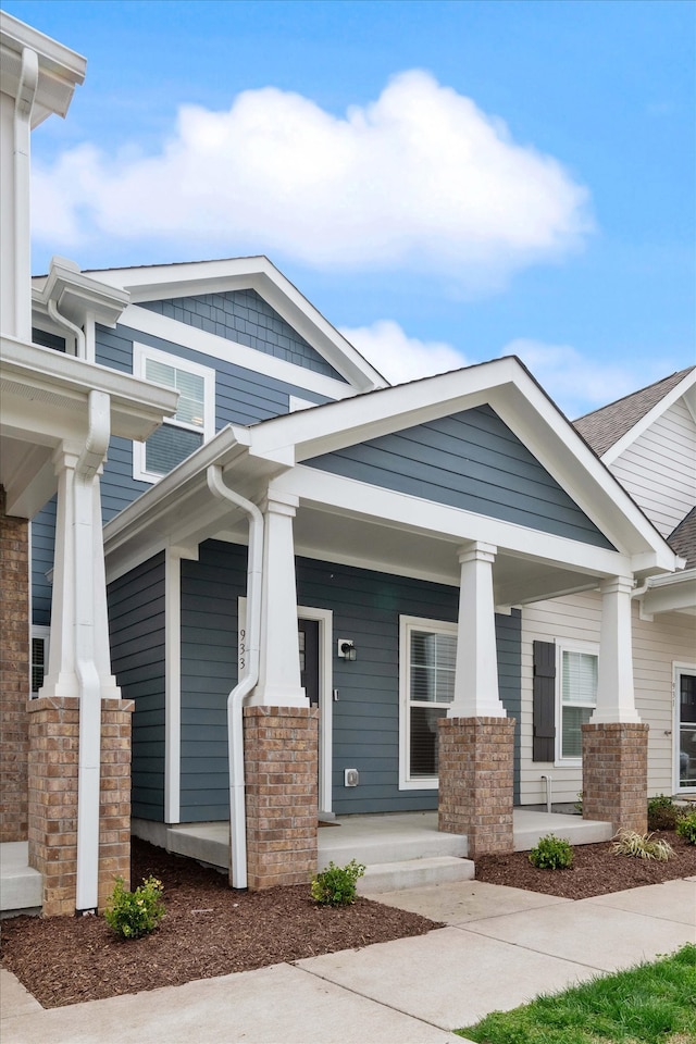 view of front of house with a porch