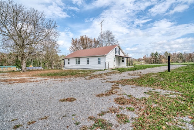 view of side of property