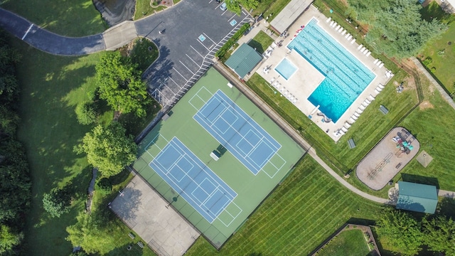 birds eye view of property