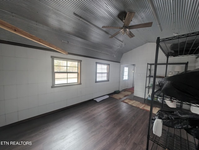 372 Perkins Trl, Deer Lodge, TN 37726