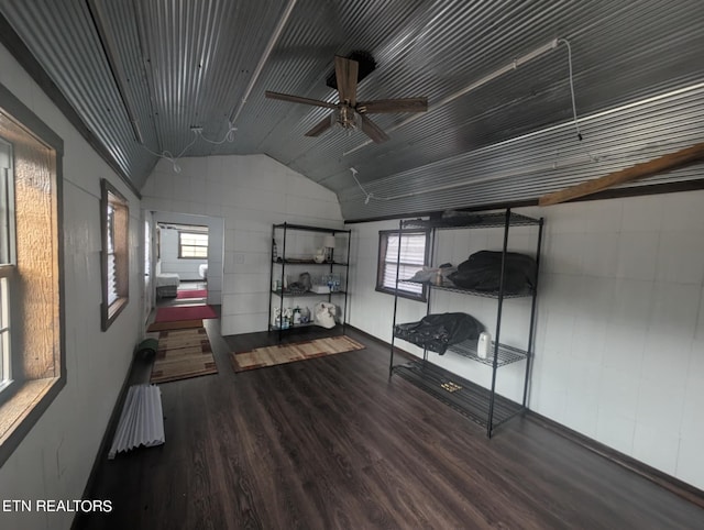 372 Perkins Trl, Deer Lodge, TN 37726