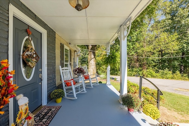 view of patio / terrace featuring covered porch