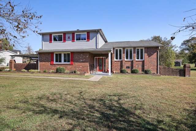 view of front of property with a front lawn