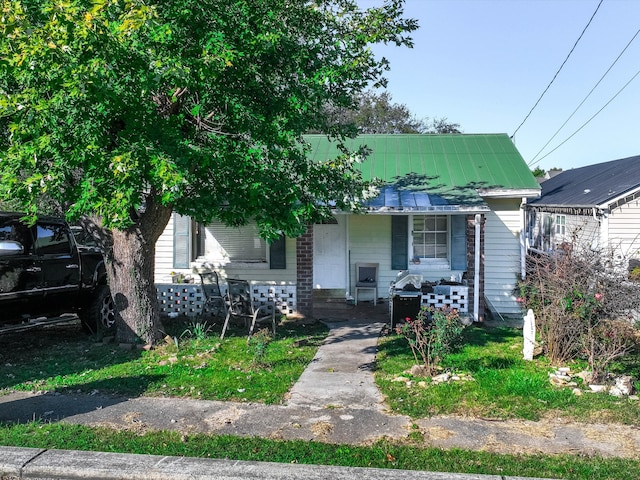 view of bungalow-style house