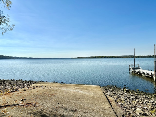 view of dock featuring a water view