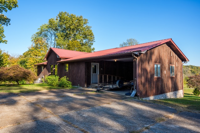 view of property exterior