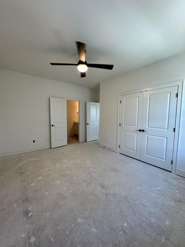 unfurnished bedroom featuring a closet, a ceiling fan, and baseboards