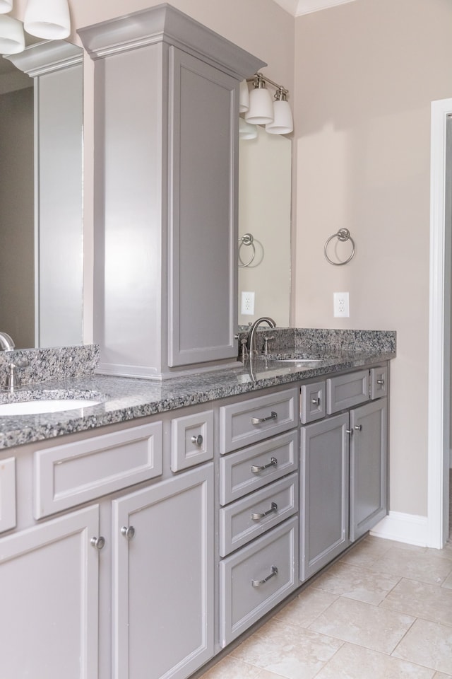 bathroom with vanity