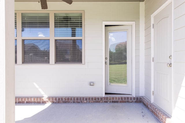 view of entrance to property