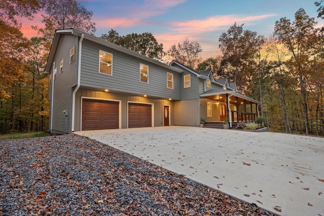 view of front of property featuring a garage