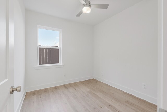 unfurnished room with light hardwood / wood-style floors and ceiling fan