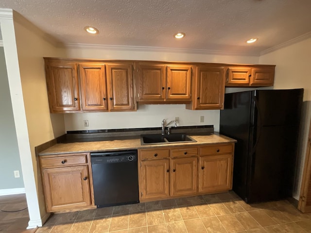 kitchen featuring ornamental molding, sink, a textured ceiling, and black appliances