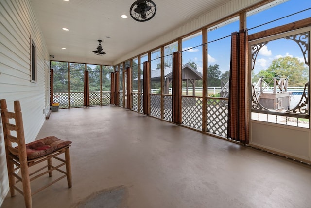 view of unfurnished sunroom