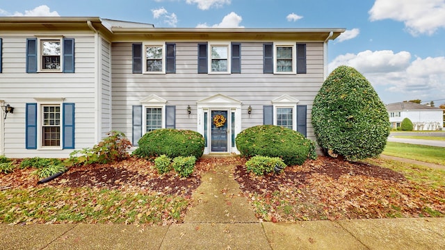 view of colonial inspired home