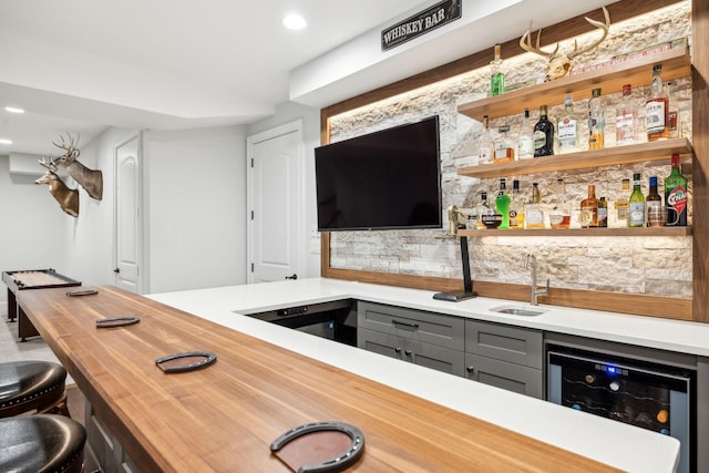 2971 Spanntown Rd, Arrington, TN 37014 - indoor wet bar featuring wine cooler and recessed lighting