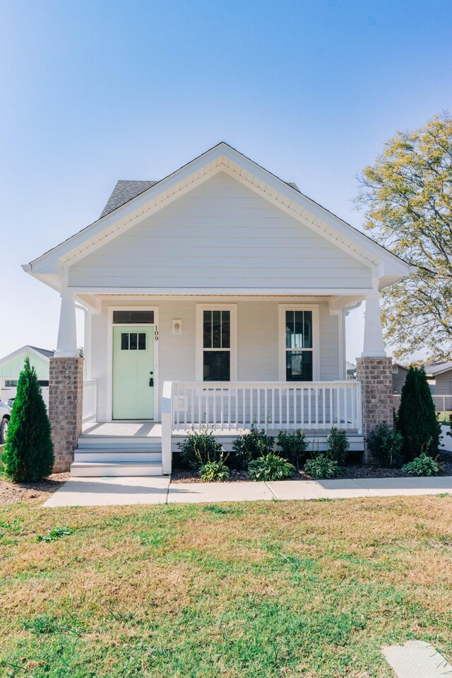 109 Shephard St N, Winchester, TN 37398 - photo 1