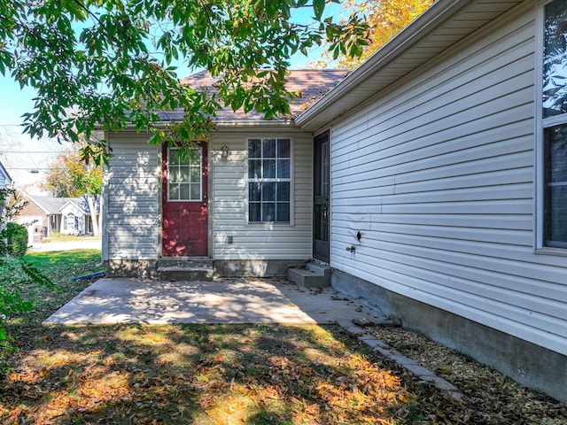 view of property entrance