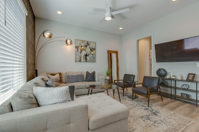 1112 Harmony Way, Nashville, TN 37207 - living room featuring wood finished floors, a ceiling fan, and recessed lighting