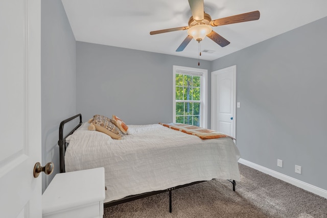 bedroom with carpet flooring and ceiling fan