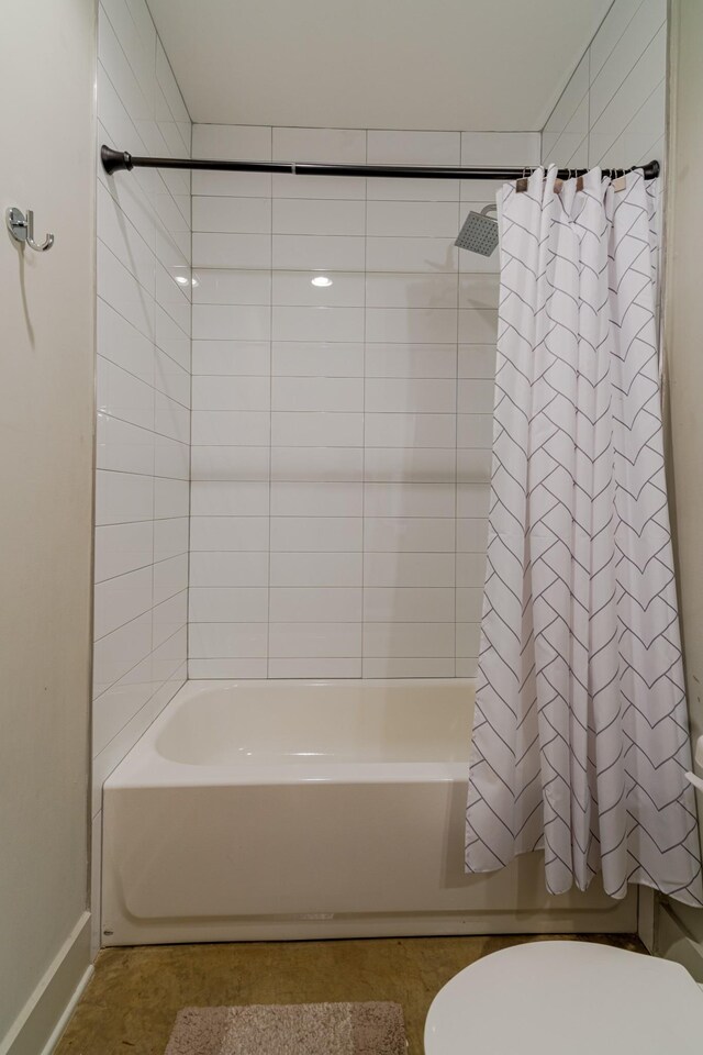 1149 Harmony Way, Nashville, TN 37207 - full bathroom featuring toilet and shower / bath combo with shower curtain