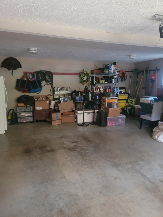 47 Hickory Ln, Sugar Tree, TN 38380 - view of garage