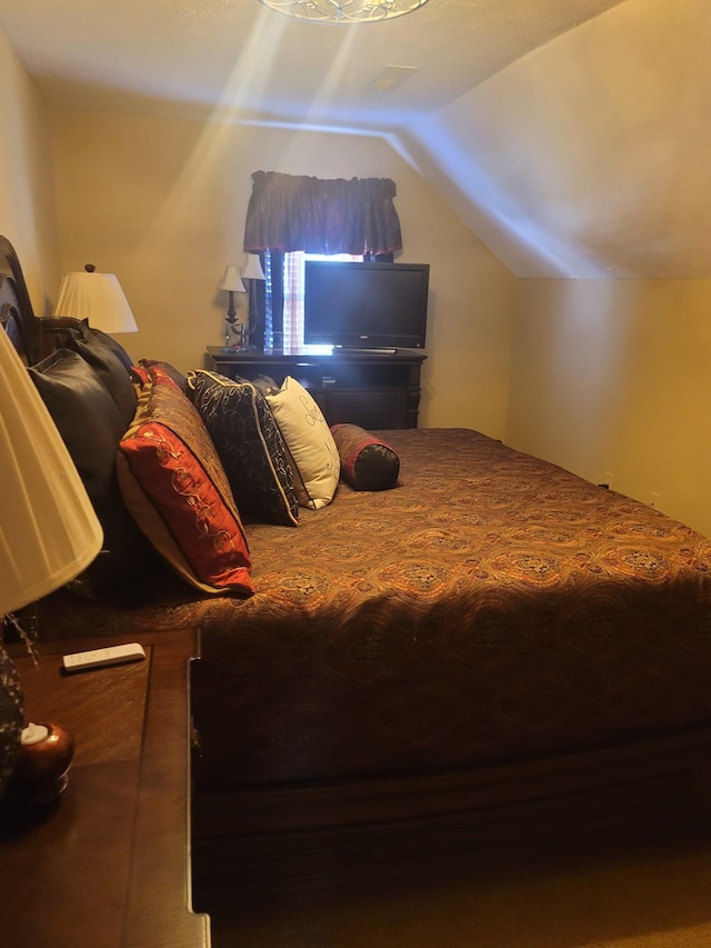 47 Hickory Ln, Sugar Tree, TN 38380 - bedroom with vaulted ceiling