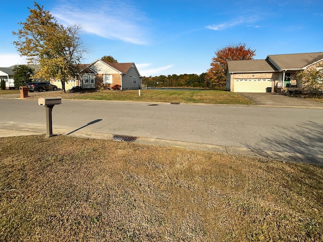 view of yard with a garage