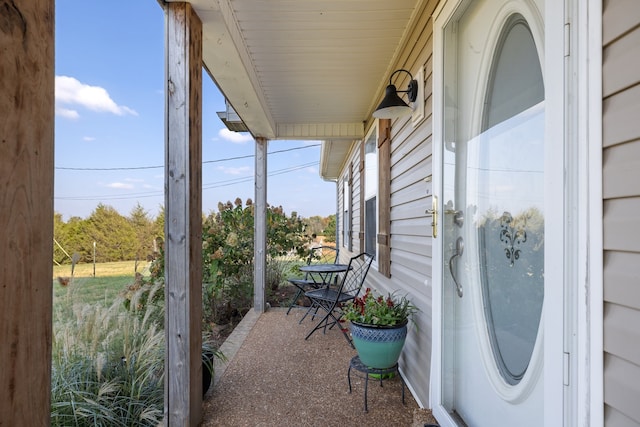 balcony with a porch