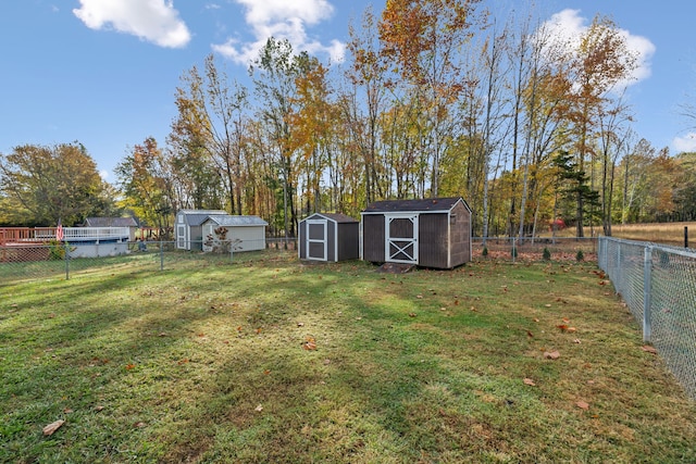 view of yard with a shed