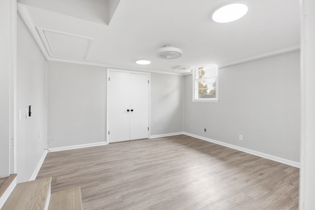 unfurnished room with light hardwood / wood-style floors