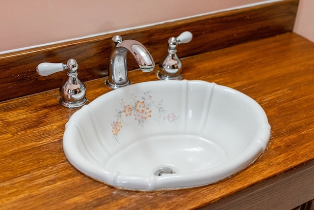 room details with sink