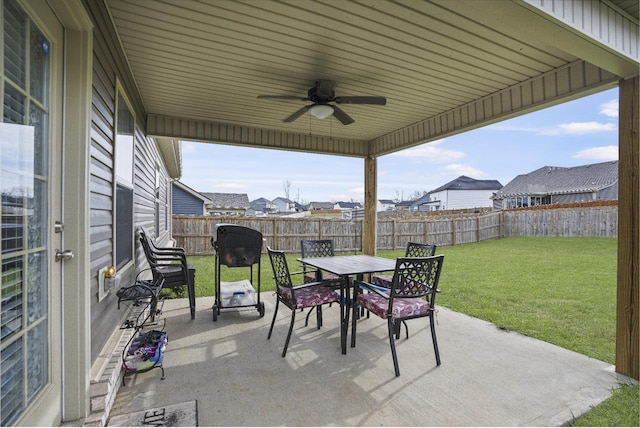 view of patio with ceiling fan