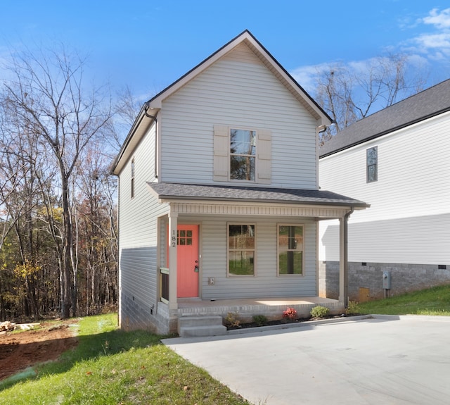 view of front property featuring a porch