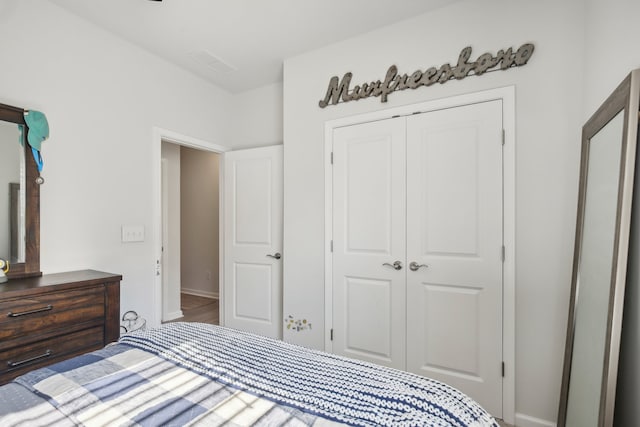 bedroom with a closet