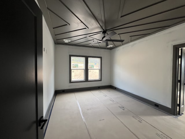 unfurnished room featuring ceiling fan