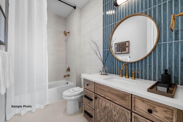 18 Solitude Way, Clarksville, TN 37043 - full bath with vanity, tile patterned flooring, and shower / bathtub combination with curtain