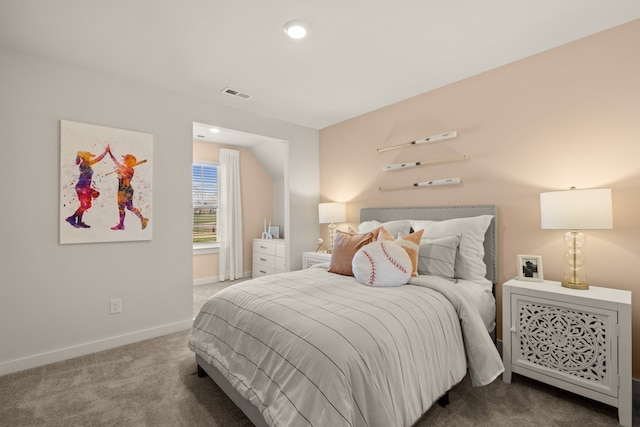 bedroom featuring carpet flooring