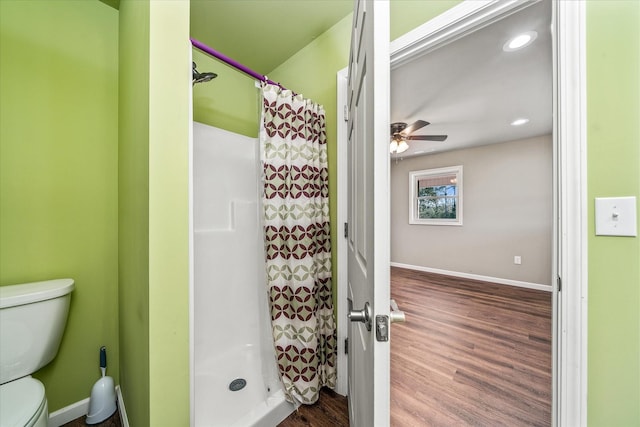 308 Huse Watson Rd, Oakdale, TN 37829 - full bath featuring a stall shower, toilet, wood finished floors, a ceiling fan, and recessed lighting