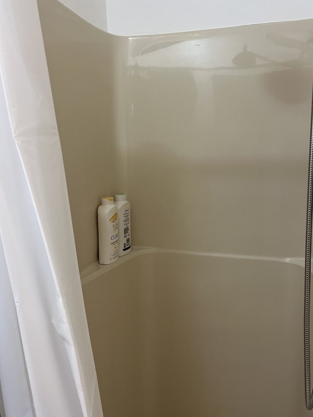 room details with walk in shower