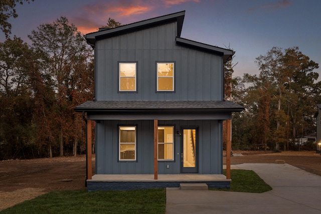 view of front of property with a porch