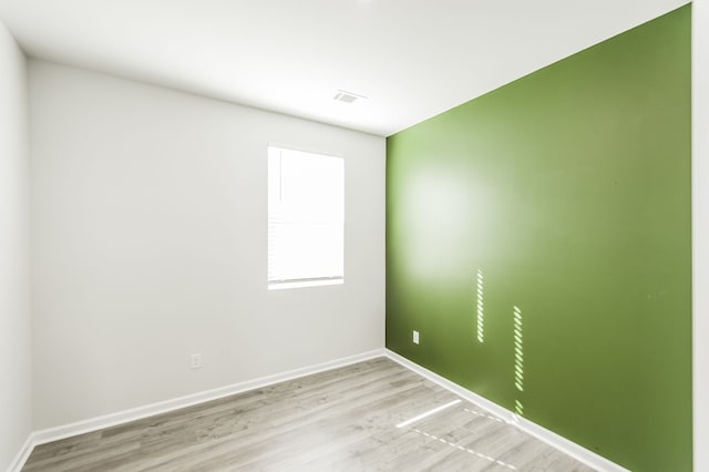 empty room featuring light hardwood / wood-style flooring