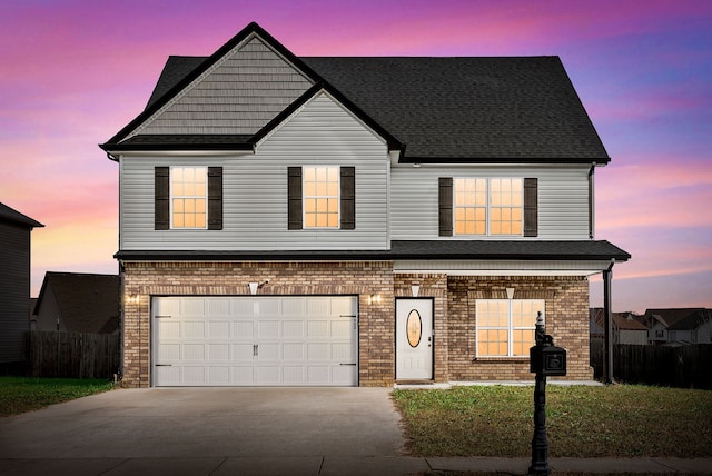 view of front property featuring a garage