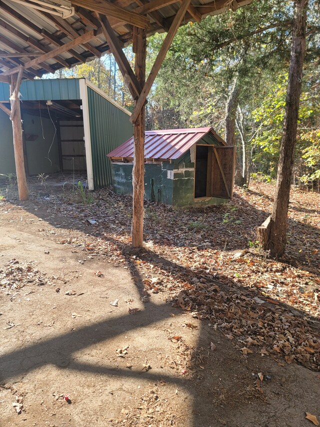 view of outbuilding