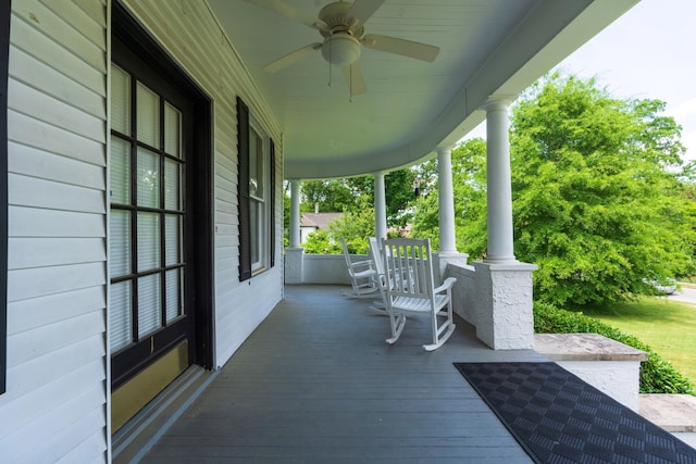 view of patio / terrace with ceiling fan and covered porch