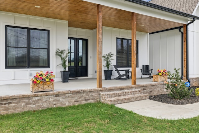 property entrance with a porch