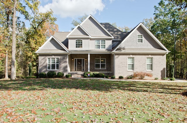 view of front of house with a front lawn