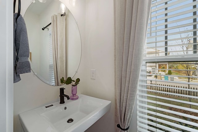 bathroom with sink