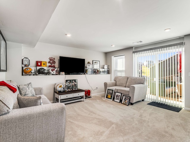 living room with carpet flooring